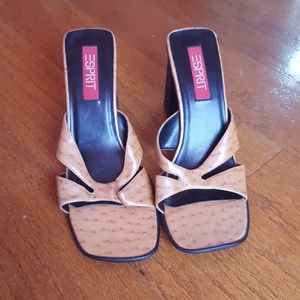 Nearly new sandal heels 😍